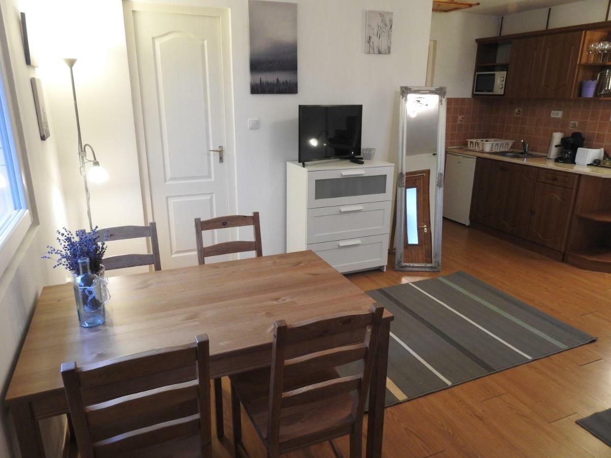 Akali Apartman Балатонакали Экстерьер фото